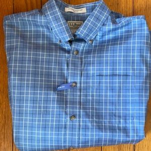 L.L. Bean Wrinkle Resist Trim Fit - L Reg